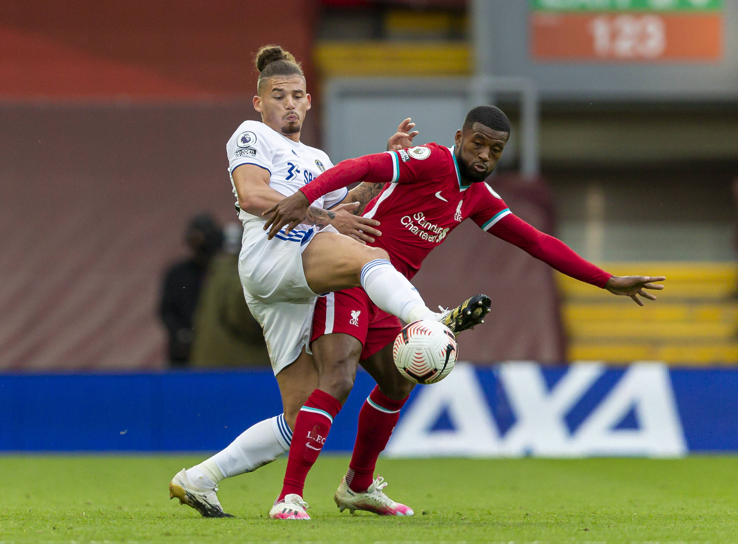 从事件中 从事件中
